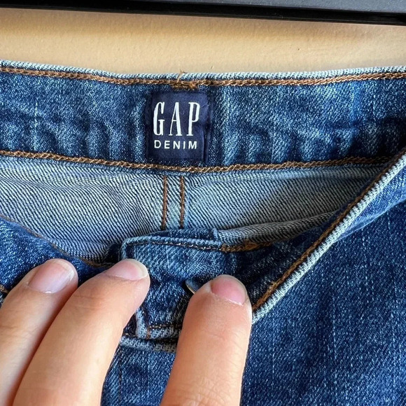 Gap Denim 5 Pocket Button Front Medium Indigo Wash Skirt - Size 34 - Picture 2 of 8